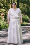 doriane robe de mariee grande taille sur mesure forme blousante en dentelle moderne et jupe taille basse en crepe de soie