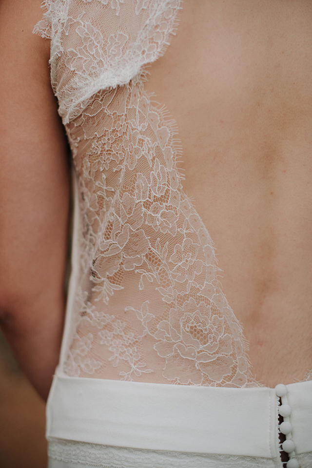 abigail robe de mariee sur mesure transparente en dentelle sexy ceinture taille basse nimes