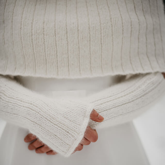 accessoires d hiver pull de mariee tricot de mariage en laine chaude mitaine en angora rochefort sur gard aramon