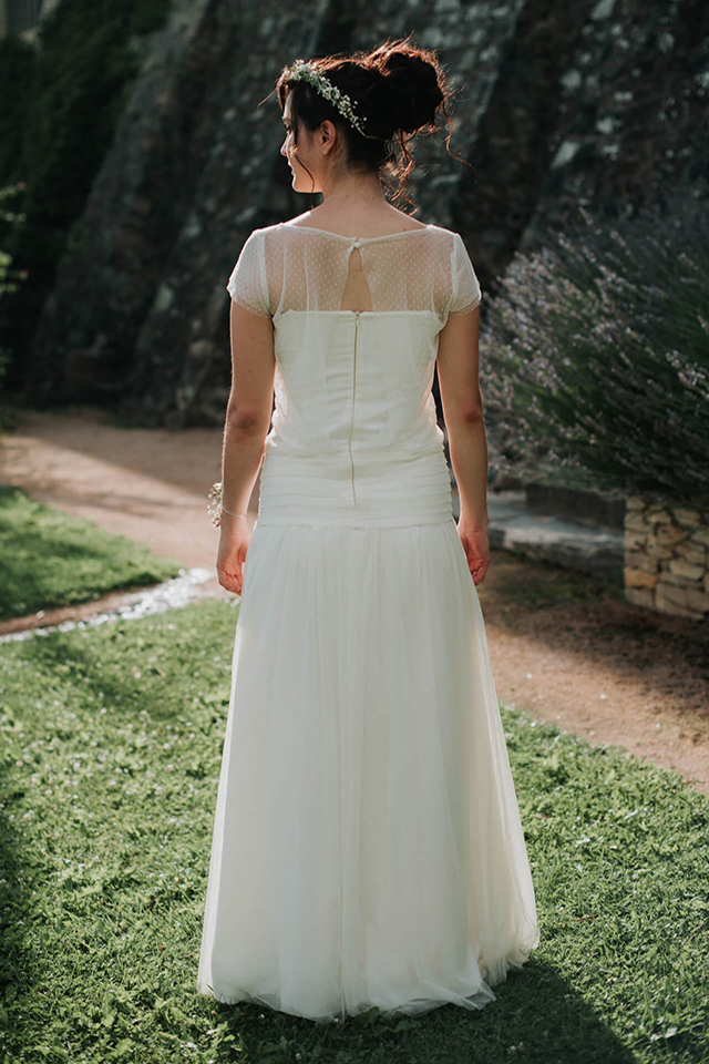 adeline robe de mariee sur mesure annees vingt epaules transparentes en plumetis chateaurenard