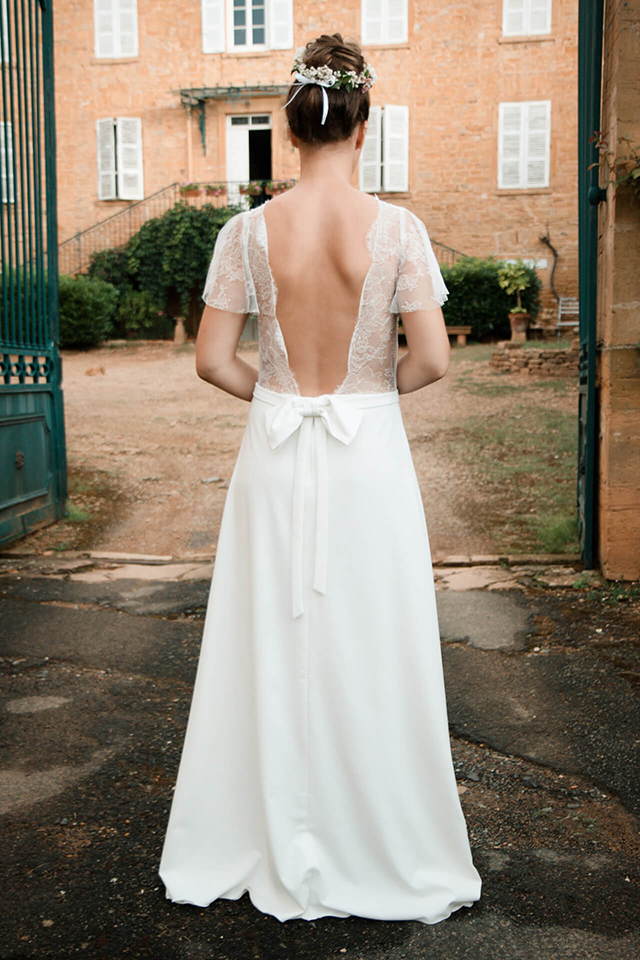 angelique robe de mariee sur mesure dos nu en v transparent noeud dans le dos graveson