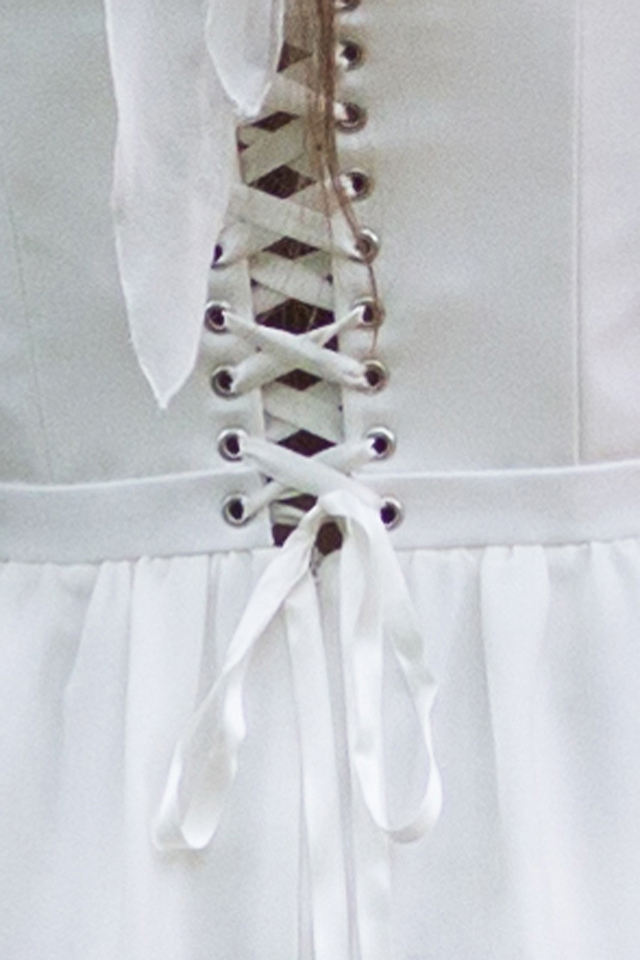 armelle robe de mariee sur mesure lacage dans le dos bustier boheme en mousseline saint saturnin les avignon