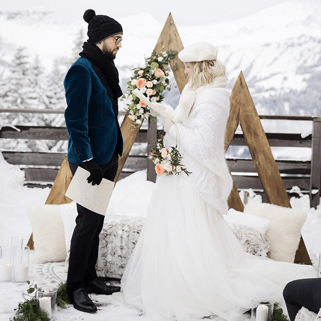 veste de mariee a la neige pull de mariage d hiver creation sur mesure laine provence vaucluse caumont sur durance apt