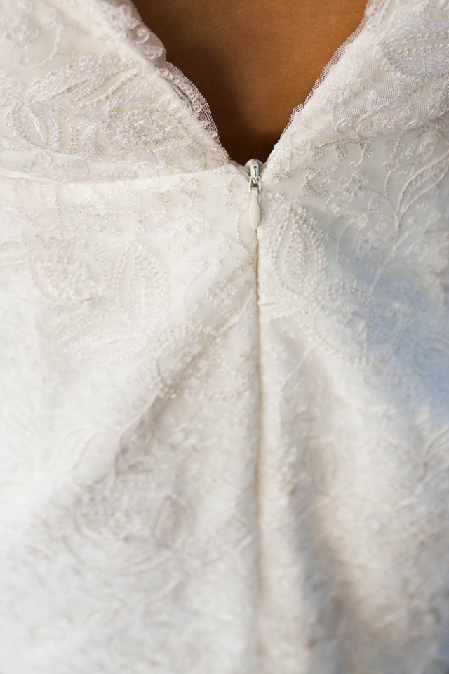 laure robe de mariee courte sur mesure toute en dentelle champetre mariage civil provence velleron