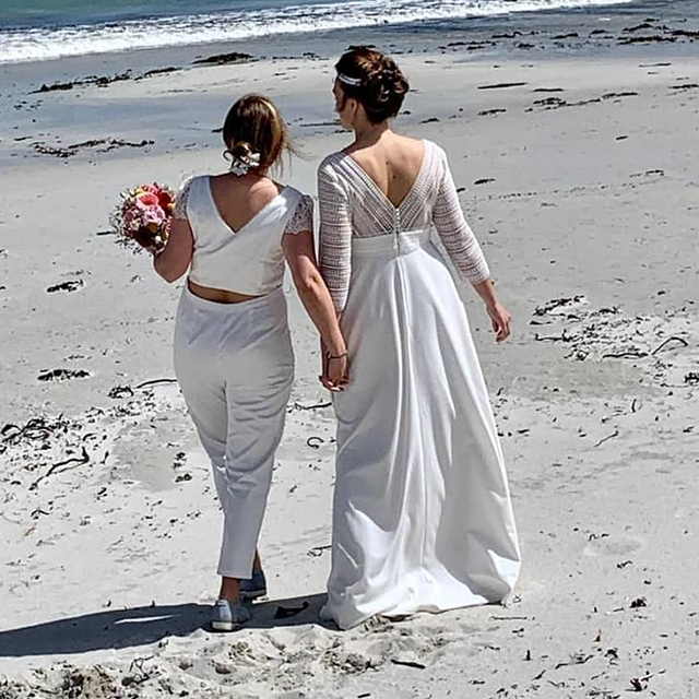 2021 carole robe de mariee sur mesure en guipure geometrique mariage gay rochefort sur gard