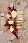 peigne marjorie accessoire de cheveux pour mariee en fleurs stabilisees coloris terracotta gardenia fougere