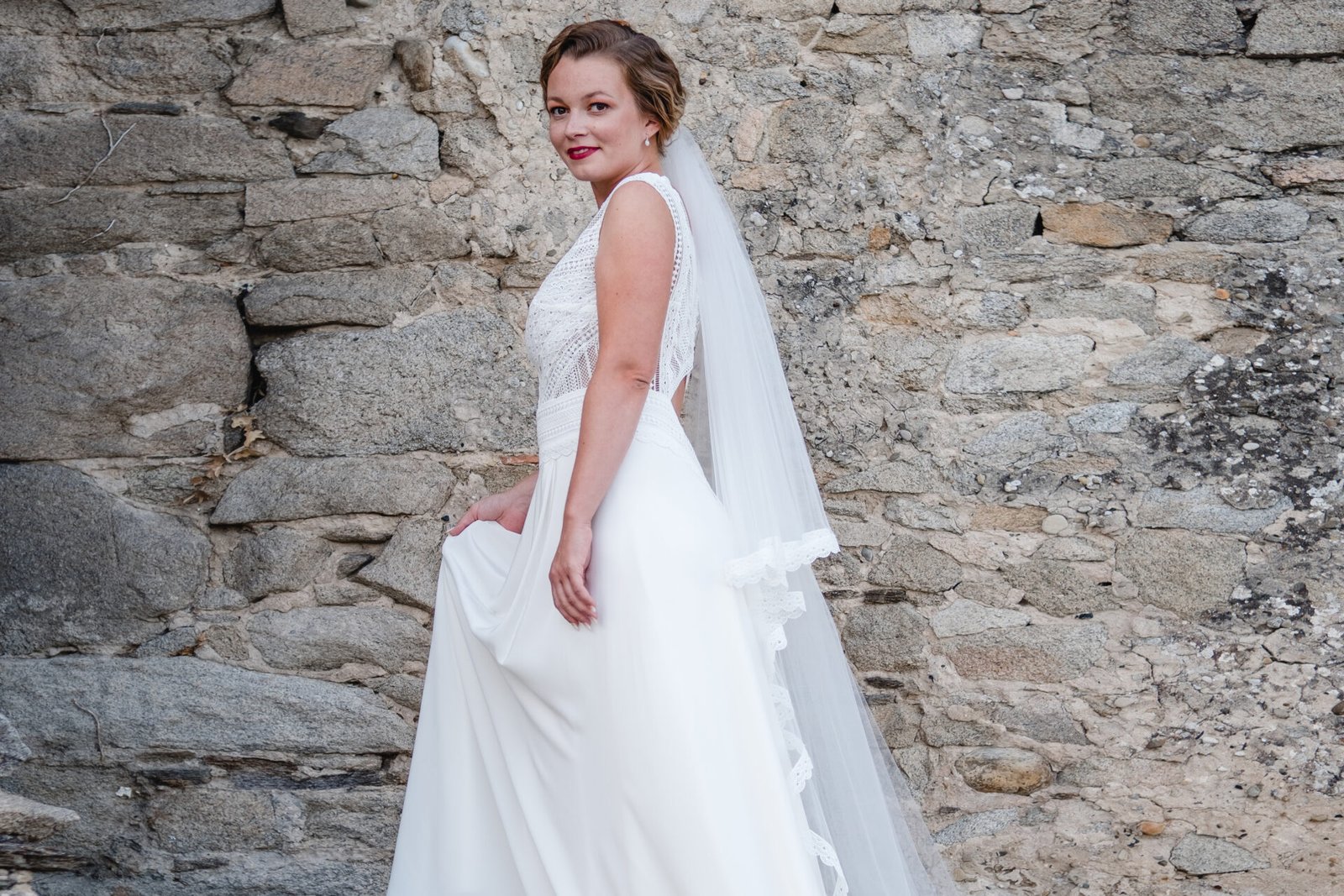 le voile de mariée complète la robe